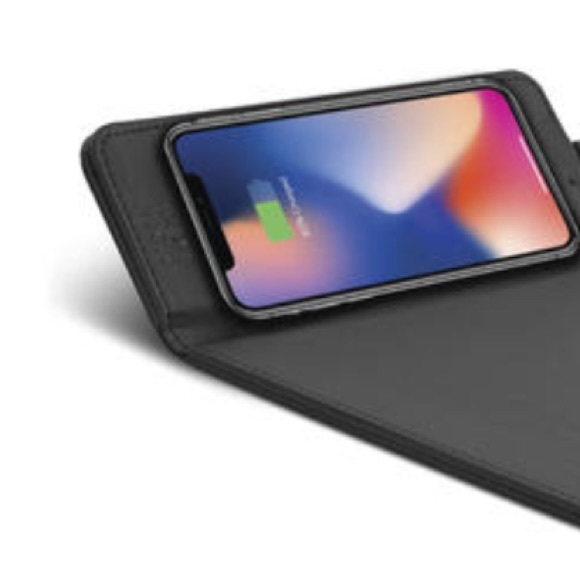 🆕 Qi 3-in-1 Wireless Leatherette Charging Mousepad.  The perfect gift 🎁 - Picture 3 of 5